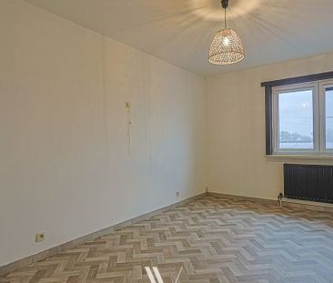 Appartement te huur in Izegem voor € 620 met 1 slaapkamer - Photo 2