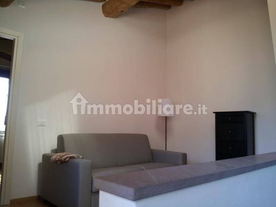 Appartamento via Zucchelli, Centro, Peccioli - Photo 1