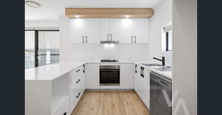 Your Next Move. - Photo 2