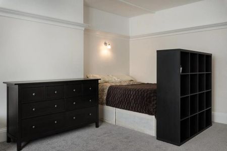 Studio to rent - Photo 4