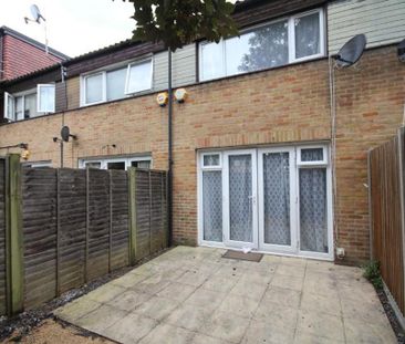 3 bedroom house to rent - Photo 3