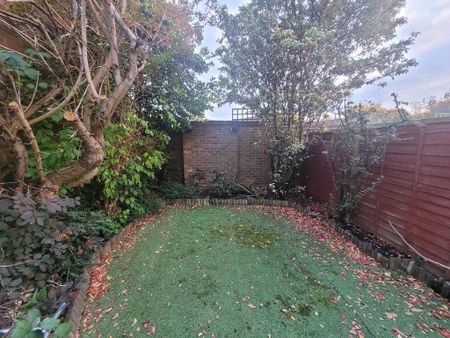 1 bedroom end of terrace house to rent - Photo 5