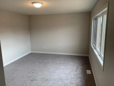 Property For Lease | S9097999 - Photo 2