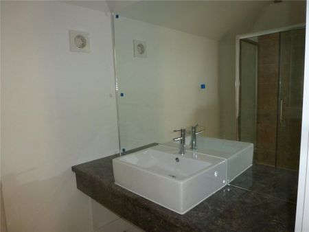 1 bedroom semi-detached house to rent - Photo 4