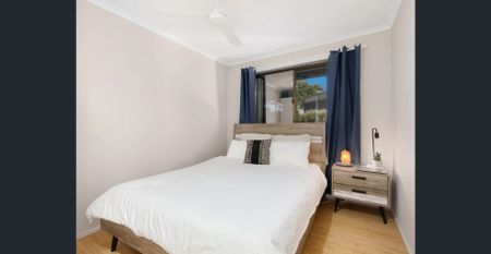 Spacious Family Home in Highland Park - Photo 3