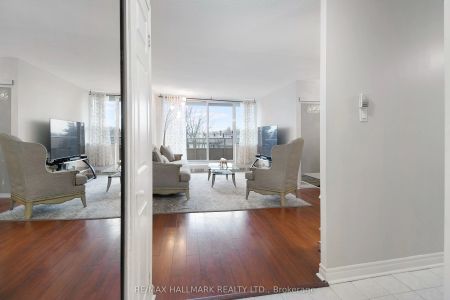 15 Torrance Road #302 - Photo 4