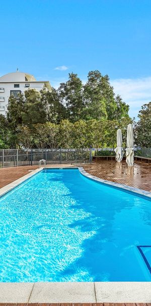 1/4 Bank Street, WOLLONGONG NSW 2500 - Photo 2