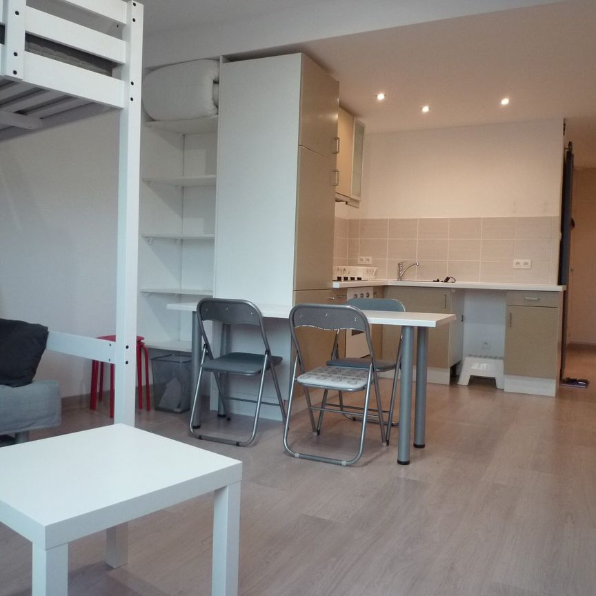 Beau studio meublé sans vis à vis – Neudorf / Route de l’Hopital - Photo 1