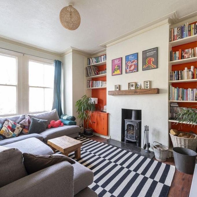 2 bedroom maisonette to rent - Photo 1