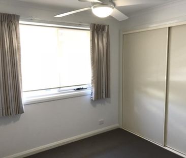 2/40 Green St, Ivanhoe VIC 3079 - Townhouse For Rent | Domain - Photo 4