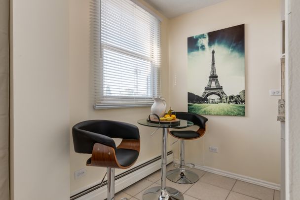 1 Bedroom Unit For Rent In Alice Place Apartments. Heat & Water Included. - Photo 1