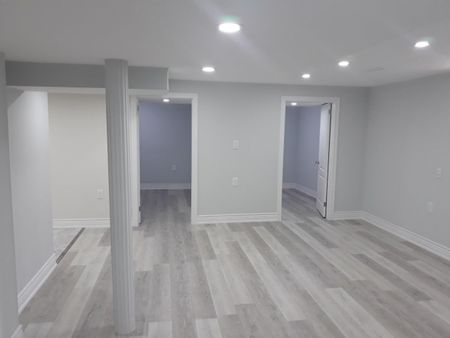 For Lease - 21 Eastvale Drive, Markham, Ontario - Photo 5