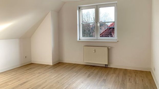 2-Raum-Wohnung + Nachmieter gesucht - Foto 1