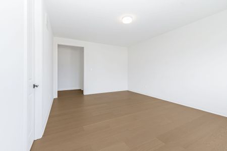 For Lease - 11 Wintergreen Lane, Adjala-Tosorontio, Ontario - Photo 3