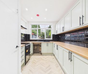 3 bedroom house to rent - Photo 3