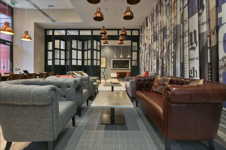 1 bedroom in a flat share to rent - Photo 2