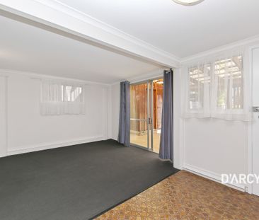 12 BEAUFORT ST - Photo 1