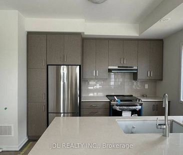 HWY7/JANE Brand New Modern 3Bdrm Corner Townhouse Near Subway, School - Photo 2