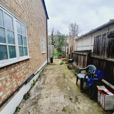 1 Bed Flat, Breakspears Road, SE4 - Photo 4