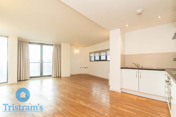 1 bed Apartment for Rent - Photo 1