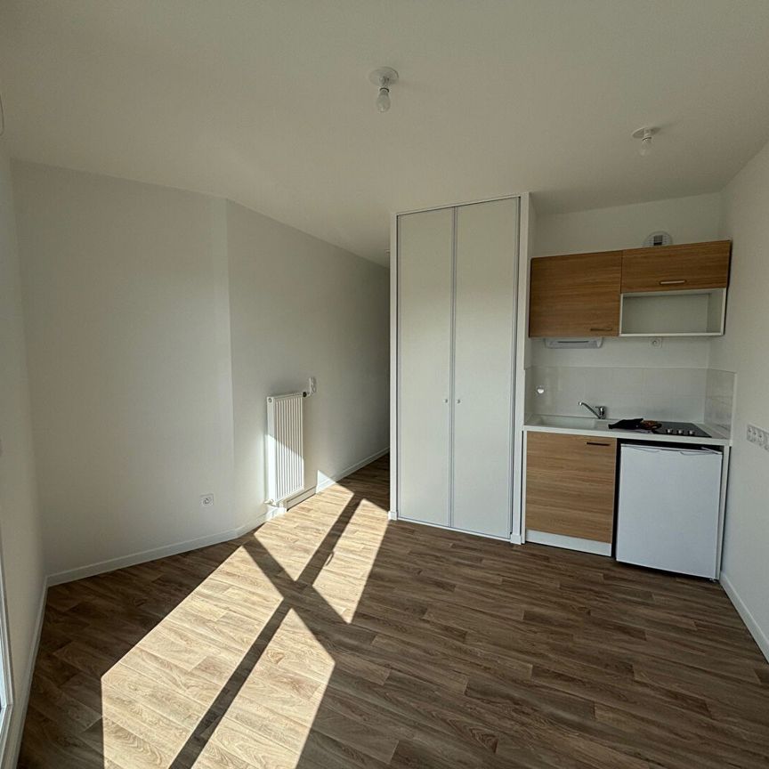 Location Appartement 1 pièce 20m² RENNES 35000 - Photo 1