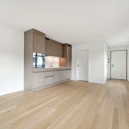 Live modern right on the lake - Foto 1