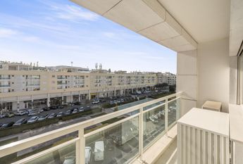 1 Bedroom Apartment with parking, Fórum Oeiras, Oeiras