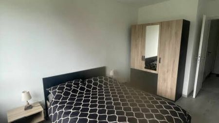 METZ QUEULEU - RESIDENCE NEUVE AVEC PISCINE - F2 - GARAGE - Photo 4