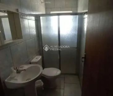 Casa com 4 quartos e 249m² para alugar em Teresópolis, Porto Alegre. - Foto 6