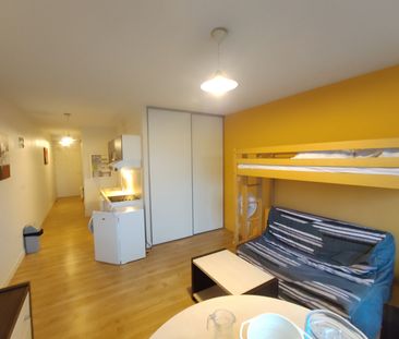 Location Appartement 2 pièces 40m² - Photo 2