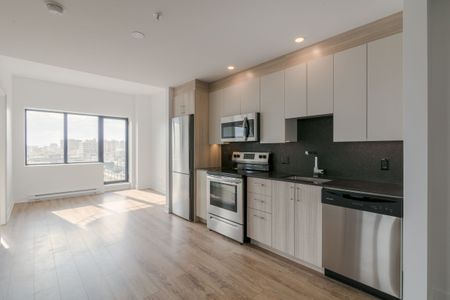 30 Saint-Joseph Est - Photo 5