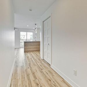 4 1/2 À LOUER- SAINT-LIN-LAURENTIDES - APPARTEMENT À LOUER - Photo 2