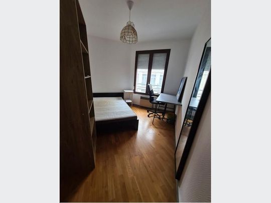 Appartement à Louer à LILLE 1600 € - Photo 1