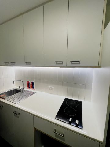 Twin Studio - Photo 4