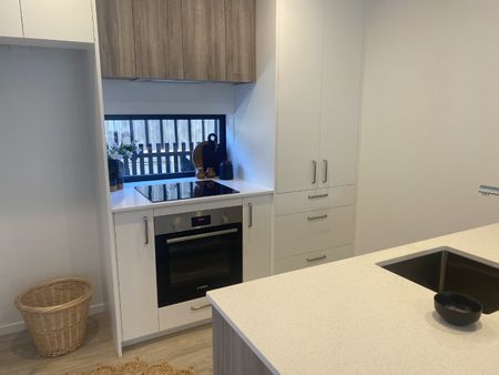 New Build Town House - Greerton - Photo 4