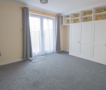 Hamlet Road, Haverhill - Photo 3