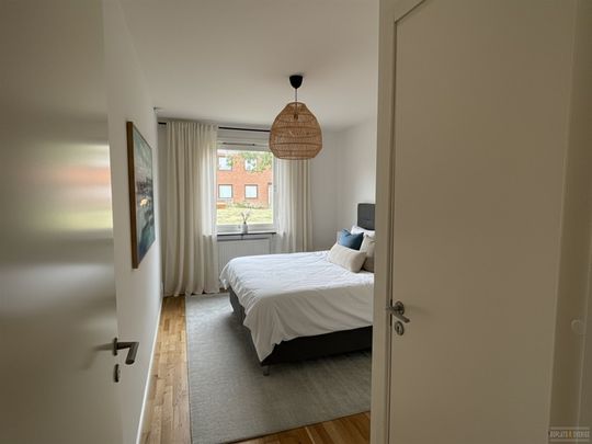 Syster Jennys väg 30 A - Foto 1