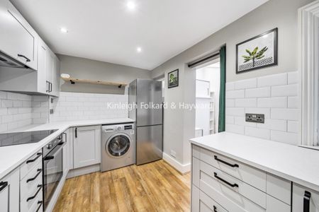 Malden Road, London, NW5 - Photo 3