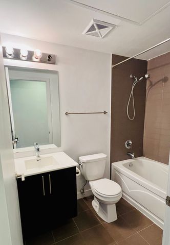 For Lease - 60 Berwick Avenue Unit# 1301, Toronto, Ontario - Photo 2