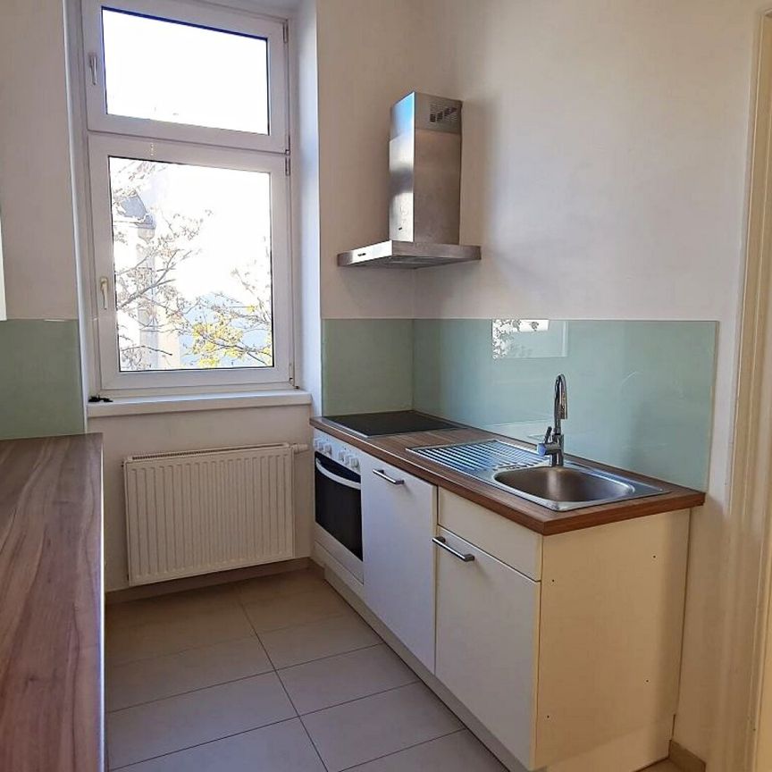 ROCHUSMARKT-NÄHE, sonnige 103 m2 Altbau, 3 Zimmer, WG-geeignet, Küche, Wannenbad, Parketten, Geusaugasse - Foto 1