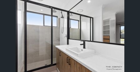 Spacious Modern Family Home in Prime Wellard Location - Photo 2