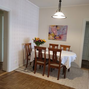 Stor lägenhet med centralt läge - Foto 2