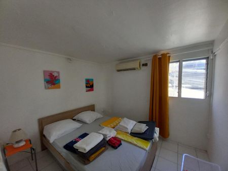 Location Maison 2 pièces 61m² LE GOSIER 97190 - Photo 2