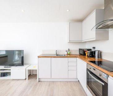 Walton Street, Aylesbury - Photo 1