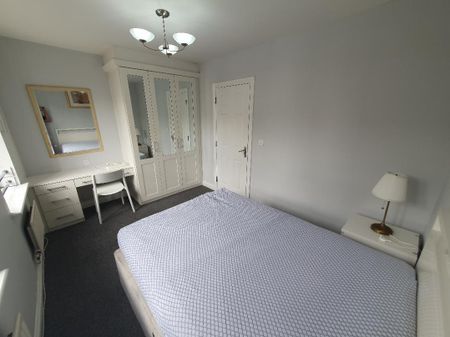 Pendennis Park,, Staple Hill, Bristol - Photo 2