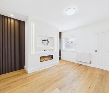 3 BED Terraced House To rent - Photo 2