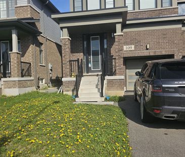 For Lease - 109 Freedom Crescent, Hamilton, Ontario - Photo 1