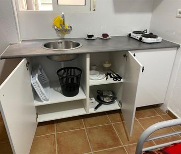Apartamento de alquiler en Avinguda de Pérez Galdós, 7, Barrio de P... - Photo 4