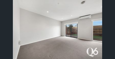 Cozy 3-Bedroom Rental in Melton South! - Photo 4