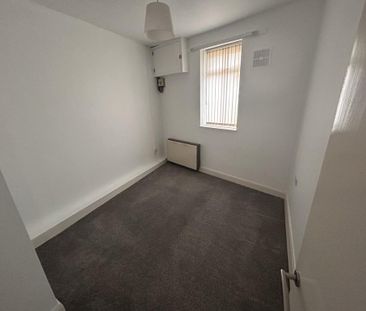 2 bedroom cottage to rent - Photo 1